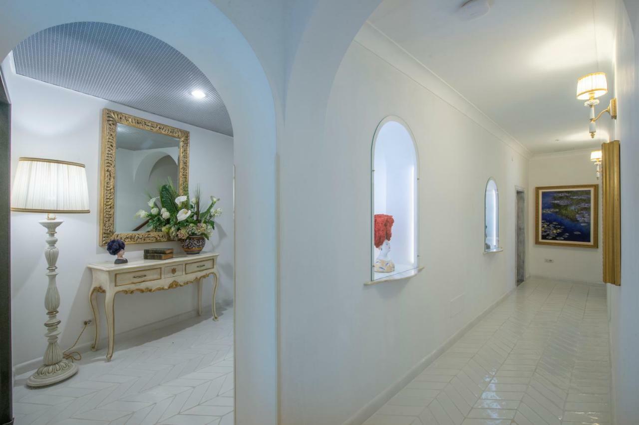 Hotel Pellegrino Praiano Exteriör bild